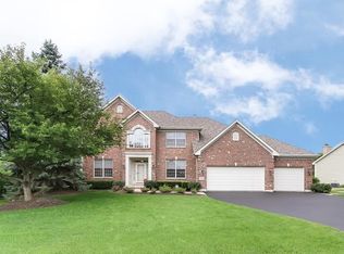 7003 Nighthawk Way, Cary, IL 60013