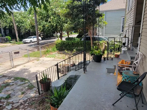 4736 Constance St #A, New Orleans, LA 70115