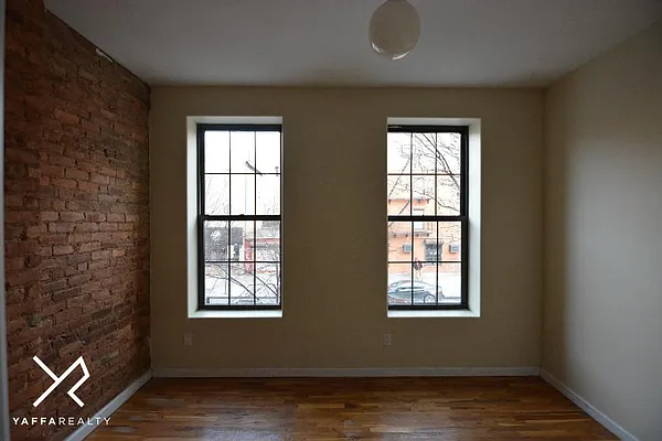 Rented by Yaffa Realty LLC | media 24