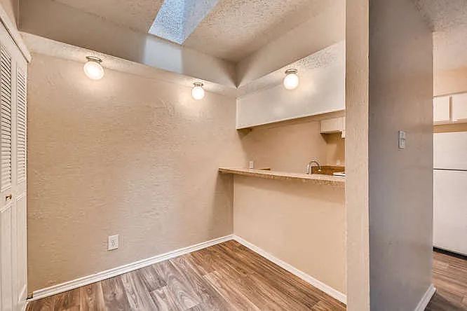 MARFA Apartments — Photo 19