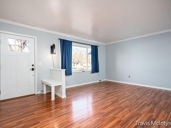 3rd image of 217 Homer Ln