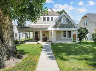 706 E 18th St, Cheyenne, WY 82001