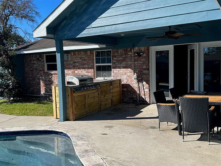 6335 Tall Willow Dr — Photo 32