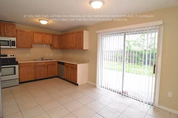 1408 Atlantic Dr — Photo 8