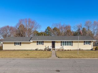 30 Des Moines Ave, South Hutchinson, KS 67505