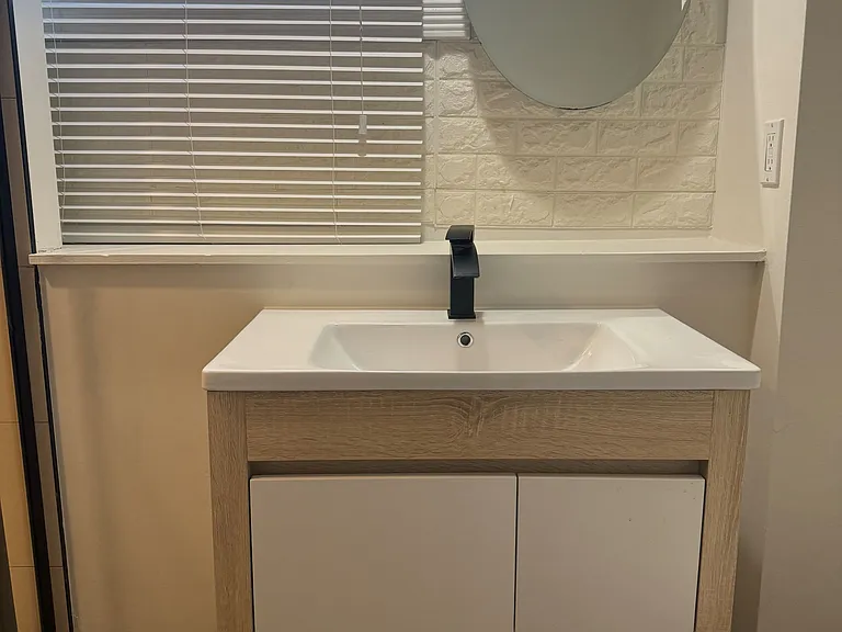 29 Whitman St #3 — Photo 8