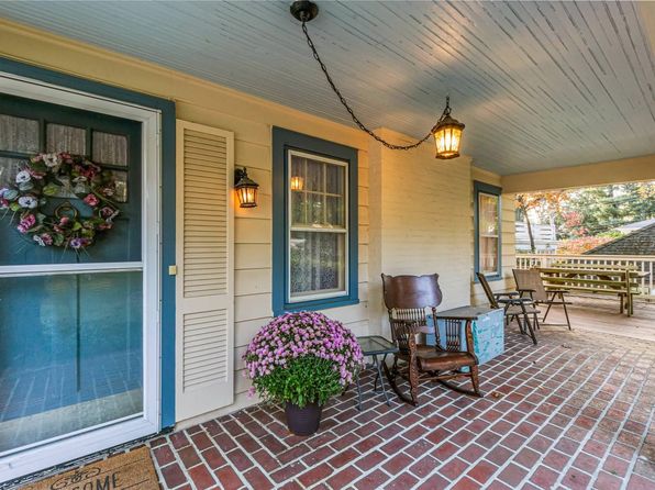 Douglaston Ny Zillow
