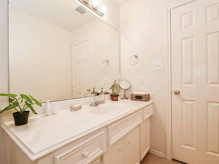 3207 Brook Arbor Ln — Photo 27