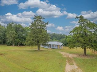 3278 Deep Creek Rd, Bowman, GA 30624