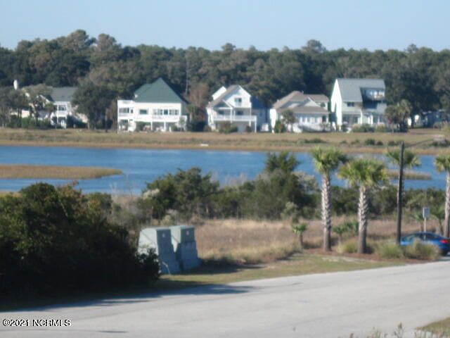 2nd image of 1&10 Shallotte Boulevard
