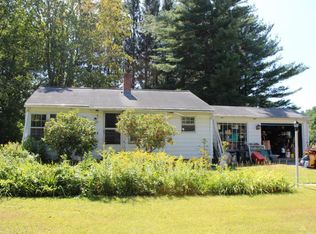 10 Monson Rd, Wales, MA 01081