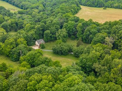 1552 Hidden Meadow Dr, Cottontown, TN, 37048