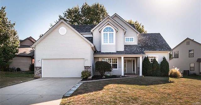 2nd image of 918 Hemingway Ln