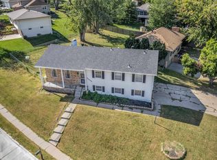 14004 William Cir, Omaha, NE 68144