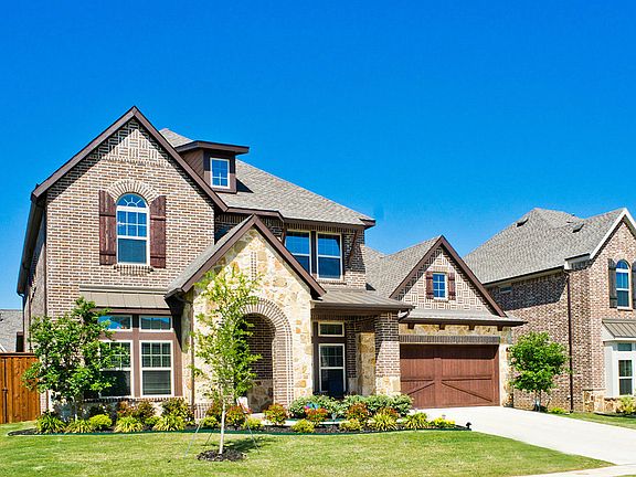 2nd image of 527 Hidden Meadow Dr