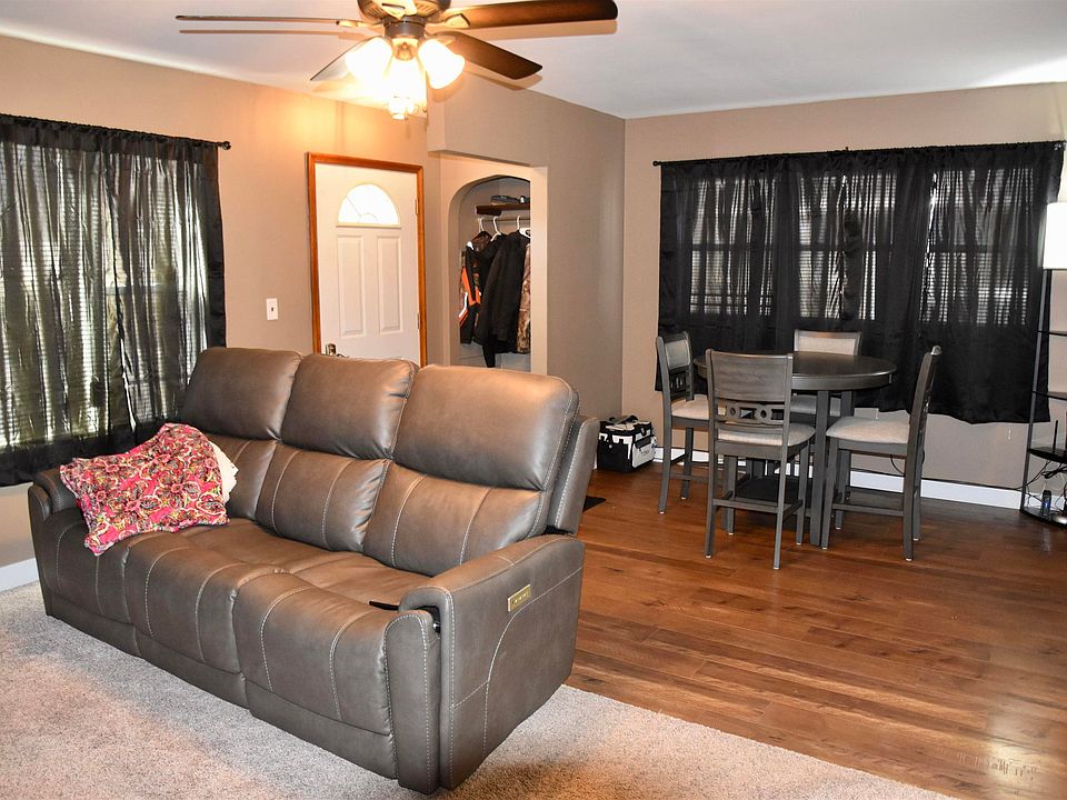 662 Poplar St, Ocheyedan, IA 51354 Zillow