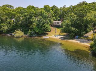 73 Lake Shore Dr, East Falmouth, MA 02536