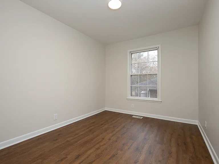 10117 Shades Rd SE — Photo 14