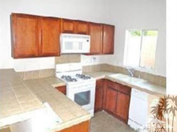 2nd image of 68204 Calle Cerrito