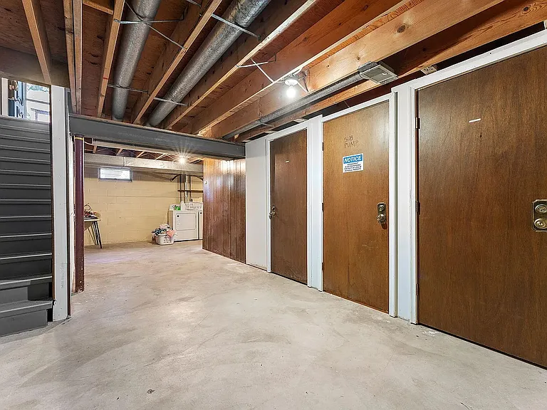 1039 Ridge Rd #B — Photo 10