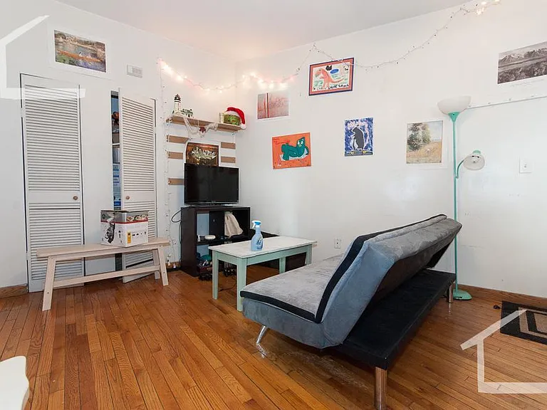 96 Linden St #2 — Photo 8