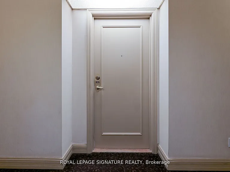 25 Kingsbridge Garden Cir #1126 — Photo 6