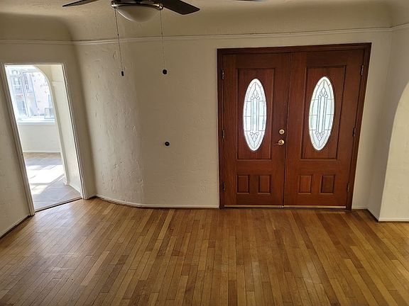 2nd image of 3201 W 43rd Pl #1