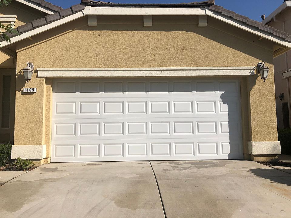 1st image of 1465 Regent Cir