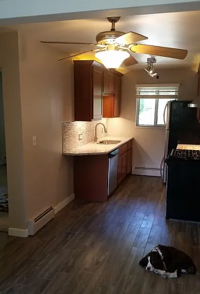 312 Prospect Ave NE #11 — Photo 5