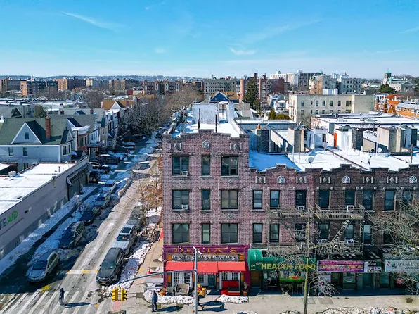 9224 3rd Ave, Brooklyn, NY 11209