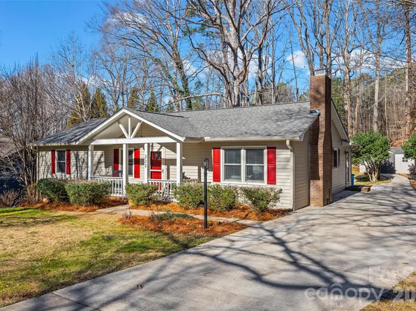 222 Woodridge Dr, Belmont, NC 28012