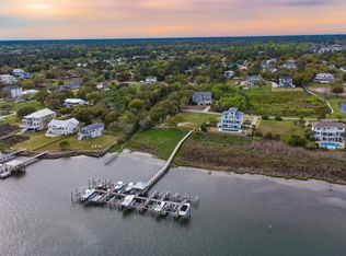 15 Shipyard Ln Lot 15R, Hampstead, NC 28443