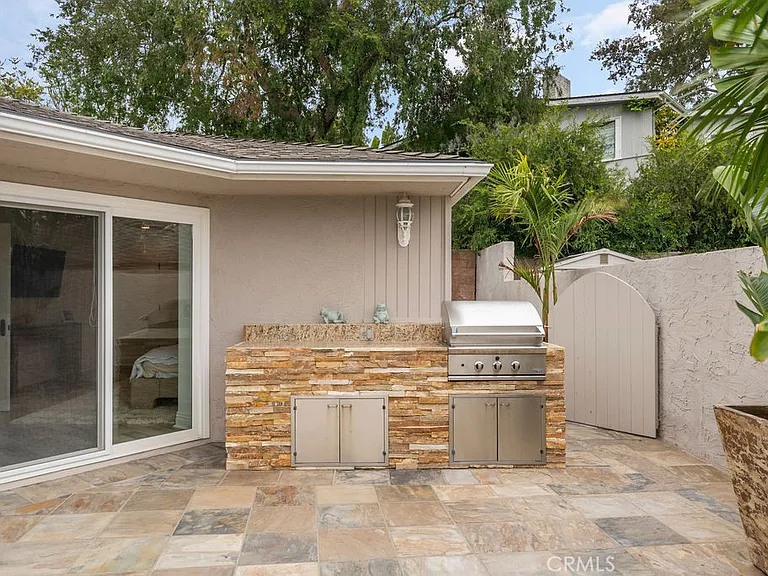 1651 Thurston Dr — Photo 31