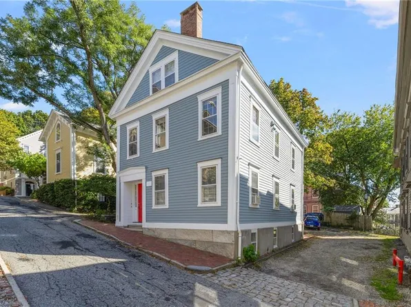 14 Cady St, Providence, RI 02906