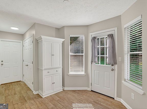 5th image of 5515 Forest Downs Cir