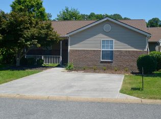 9922 Oakledge Way, Knoxville, TN 37931
