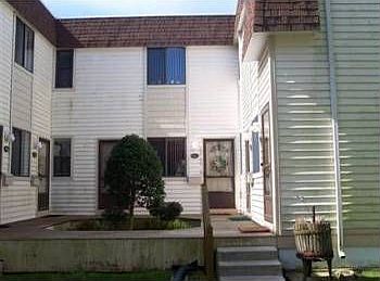 1st image of 129 S Inlet Dr #21