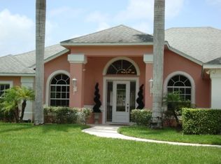 6111 Cedar Tree Ln, Naples, FL 34116