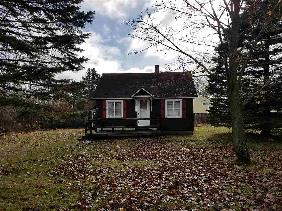 301 Ferris St, Houghton Lake Heights, MI 48630 Zillow