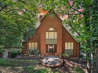 3501 Peakwood Dr SW, Roanoke, VA 24014