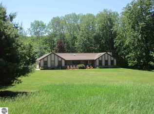 13119 Brownell Rd, Beulah, MI 49617