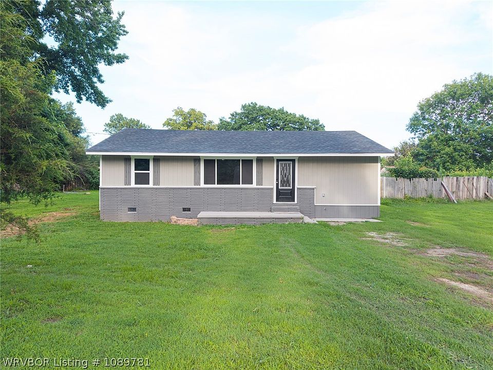 1st image of 206 Carson Rd