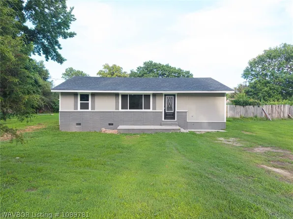 206 Carson Rd, Roland, OK 74954