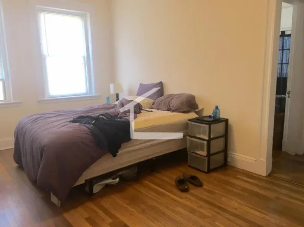 137 Brainerd Rd #4, Allston, MA 02134