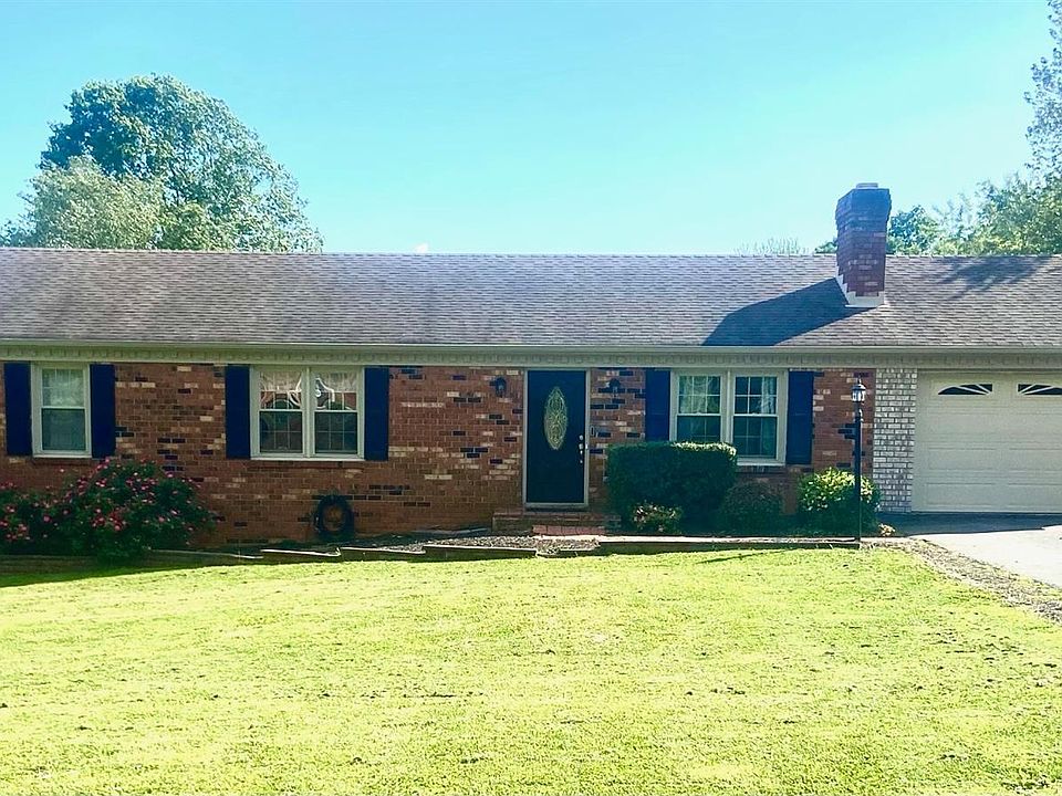 1st image of 205 Forest Dale Dr