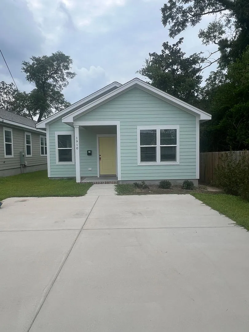 New Construction 3 Bedroom Home — Photo 2