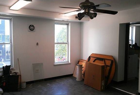 lvng rm under renovation