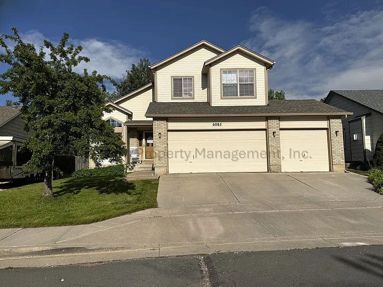 6085 Whirlwind Dr — Photo 1