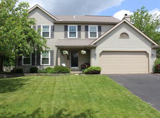 1719 Eaglecrest Rd, Perrysburg, OH 43551