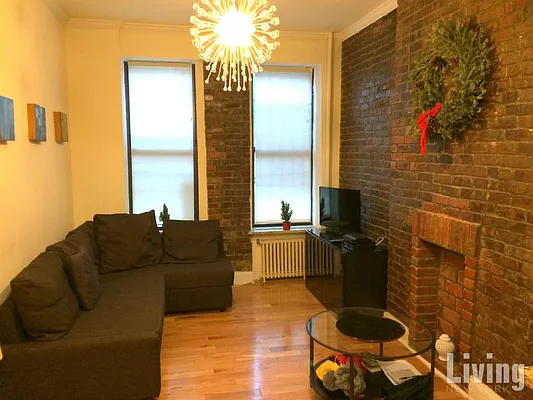 Rented by Living New York | media 41